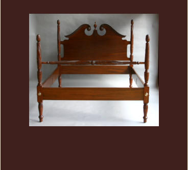 hand carved mahogany low post bed with quilt rail 